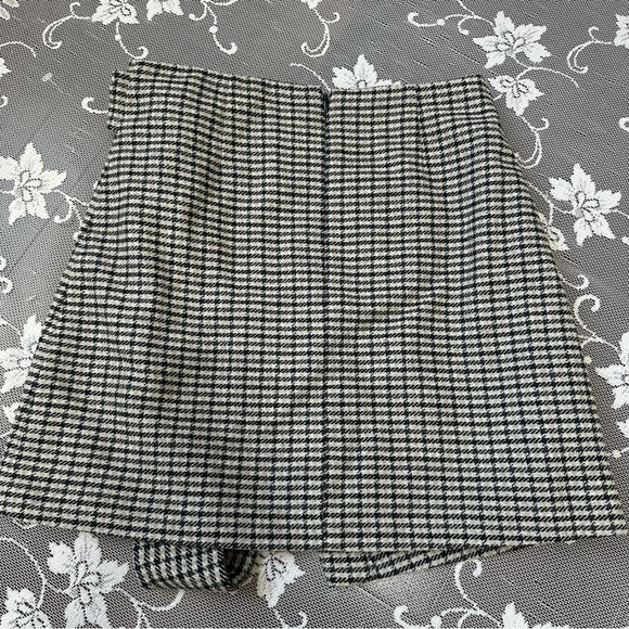 Aritzia Wilfred Wrap-Front Wool Cashmere Blend Mini Skirt Sz 2 - Picture 6 of 10